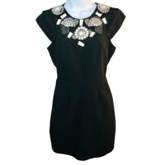 bebe Black Mini Sheath Dress Cap Sleeves Embellished Beaded Yoke Cocktail XXS - Picture 1 of 9